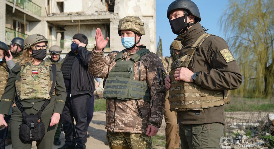Делегации Польши и Литвы посетили прифронтовую Донетчину