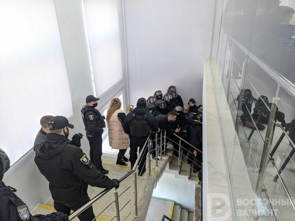 метинвест мариуполь горсад