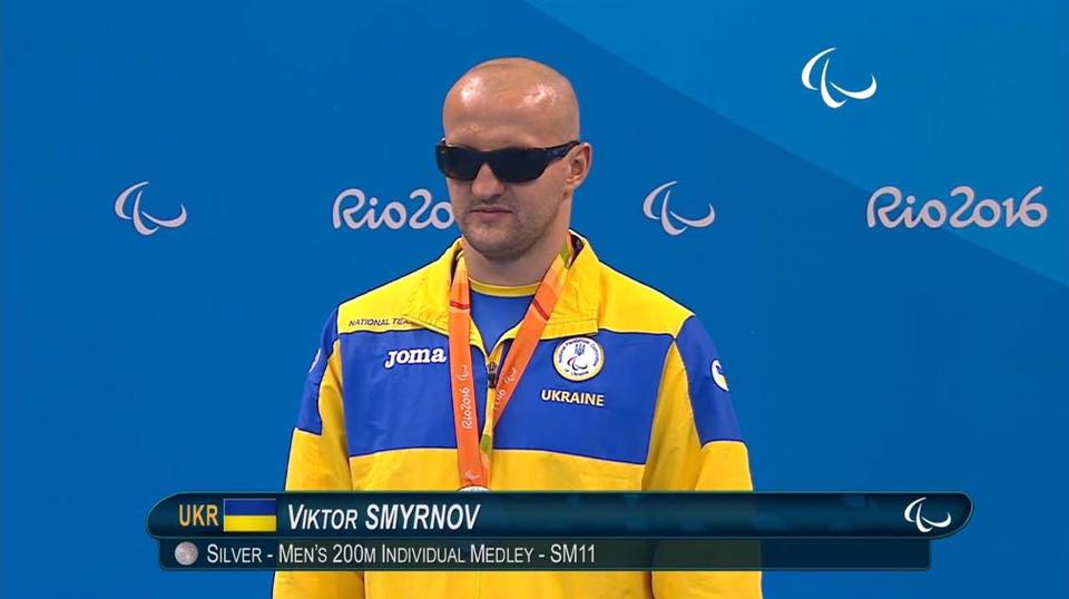 Почесний житель Слов'янська переміг на чемпіонаті Європи з плавання: відео