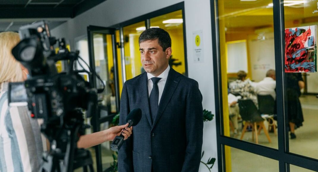 "Ми хочемо захистити всі нацменшини в Україні": в Маріуполі глава комітету Ради Лубінець розповів про новий законопроєкт