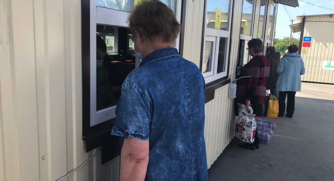 В ДПСУ відзвітували про роботу КПВВ на лінії розмежування: НВФ не пропустили 23 людини