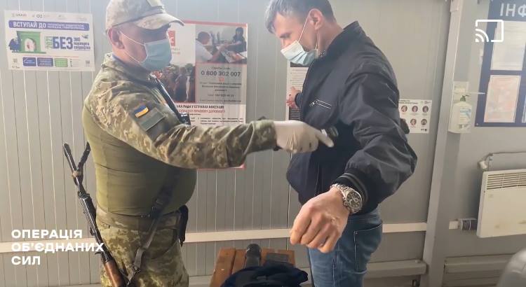 В ООС рассказали, как за неделю работали КПВВ на Донбассе: пассажиропоток увеличился (видео)