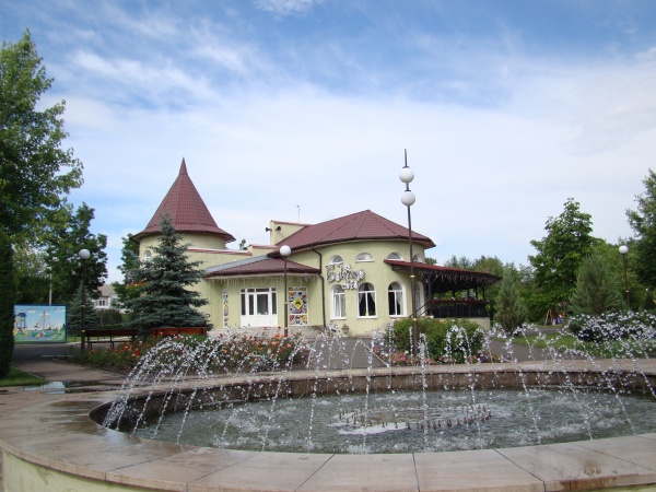 В Рубежном показали новые фото Южанского парка