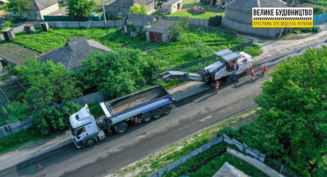 В Старобельске начали ремонт дороги со стороны Сватово: фото