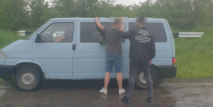 У Луганській області викрили схему виготовлення фальшивих COVID-тестів