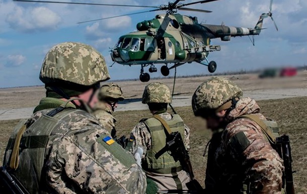 В Харьков доставили четырех бойцов, получивших ранения в ООС на Луганщине