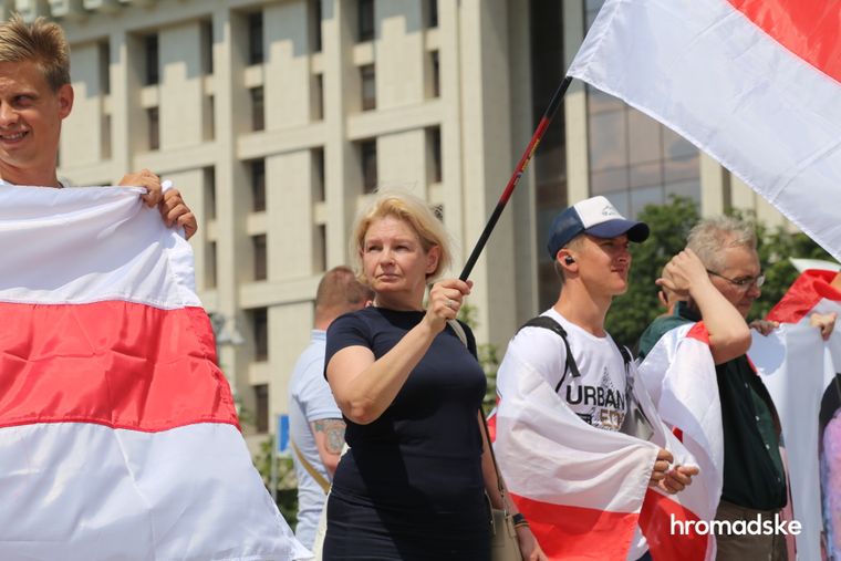 В Киеве состоялась акция памяти белорусского добровольца-медика Николая Илина, погибшего на Донбассе