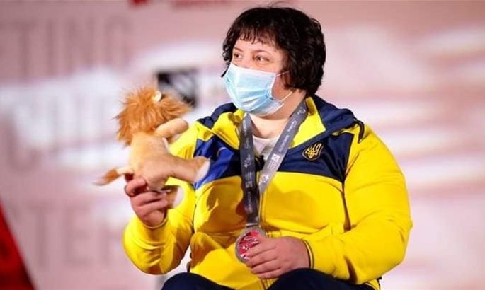 Спортсменка з Луганської області стала срібною призеркою Паралімпіади в паверліфтингу
