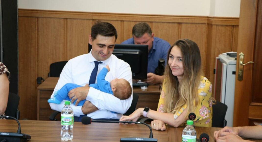 Переселенці підписали перші договори на отримання пільгових кредитів по проєкту від KfW на житло