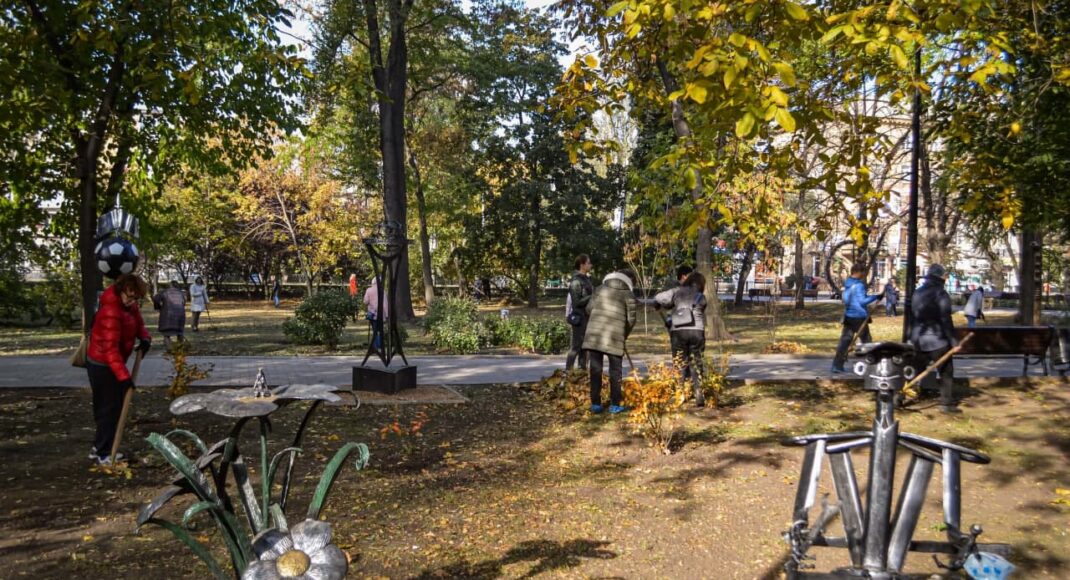 В окупованому Донецьку на загальноміський суботник вивели 12 тис. осіб