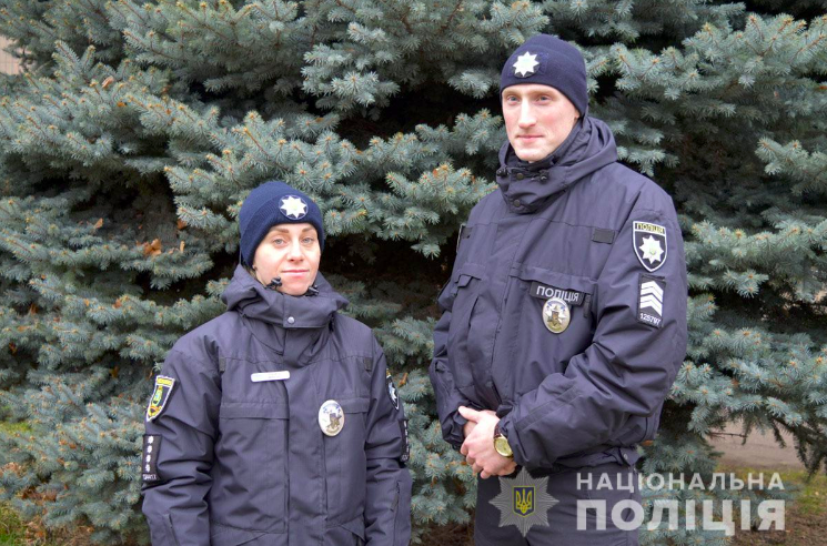 В Славянске полицейские спасли пожилого мужчину, потерявшего сознание на железнодорожных путях