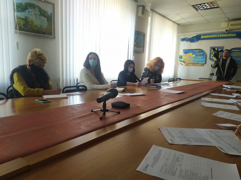 славянск