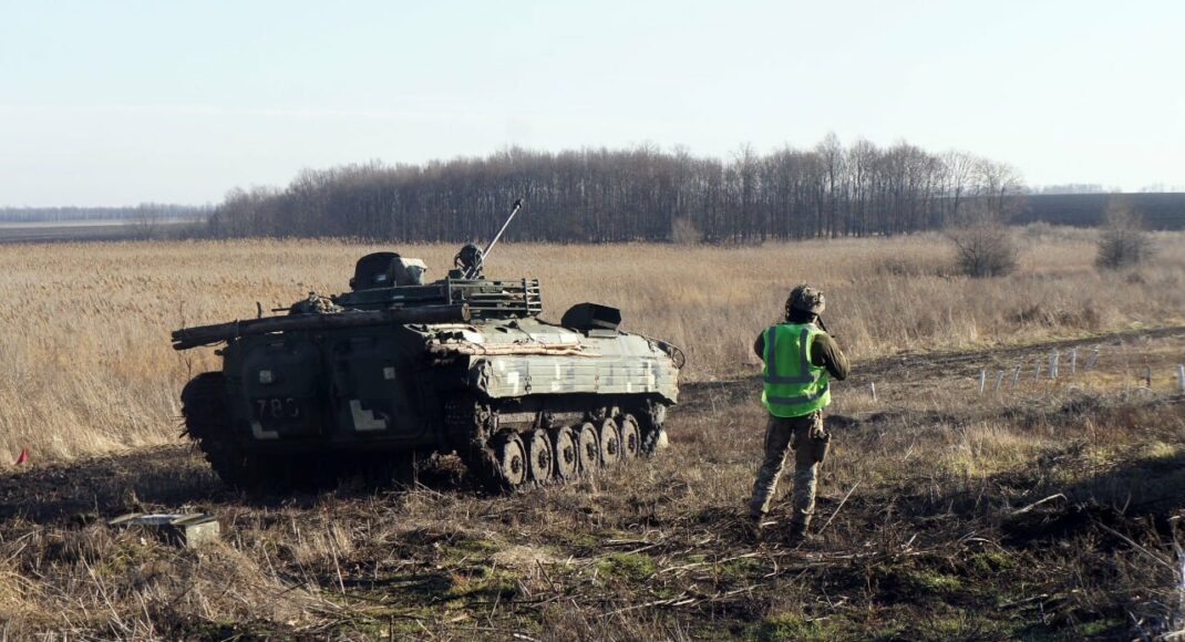 На Донбассе за сутки НВФ 6 раз нарушили режим "тишины": 1 украинский военный ранен