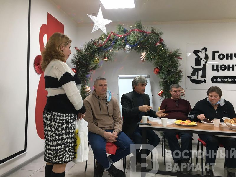 Евгений Воскобойников и Сергей Песков рассказывают о движении волонтеров в ЛиманеЛиман, волонтеры
