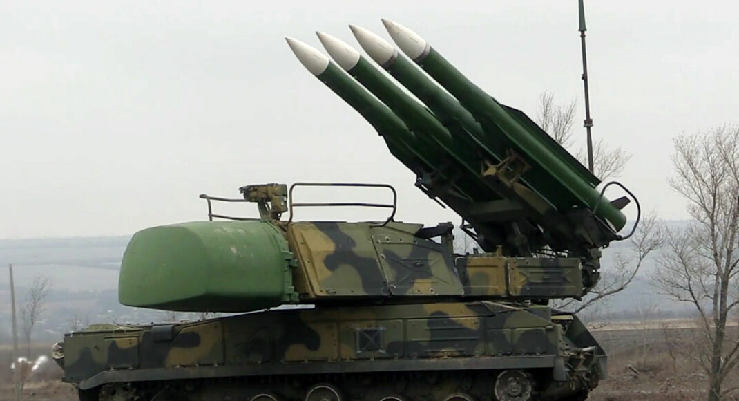 Россия перебросила дивизион ЗРК "Бук" под Воронеж в 200 километрах от украинской границы