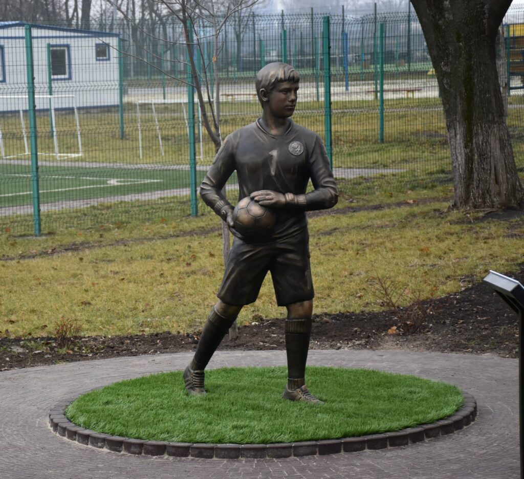 памятник Степану Чубенко в Краматорске