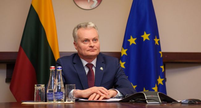 Президент Литви заявив про можливість здійснення найгіршого сценарію дій Росії щодо України
