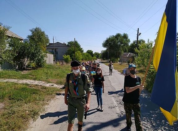Подростки из Краматорска и Славянска создали скаутский лагерь с патриотическими ценностями