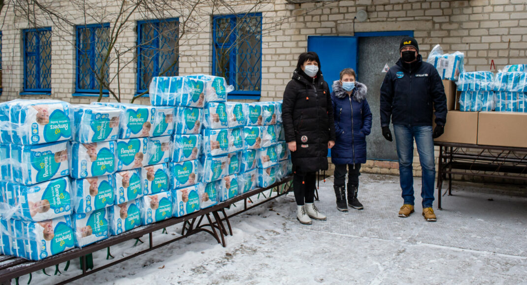 Дети в больницах Славянской и Лиманской громад получили помощь от ООН UNICEF Ukraine (фото)