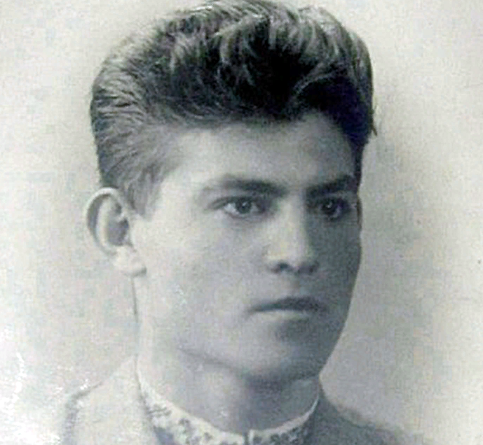 Стус Василь