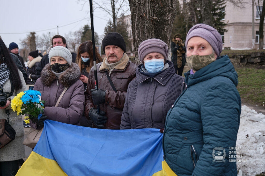 В Краматорске почтили память погибших горожан в ходе обстрела жилого квартала со стороны НВФ