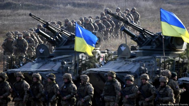 Северодонецк, Лисичанск, Трехизбенка и другие не захвачены оккупантами, — Гайдай