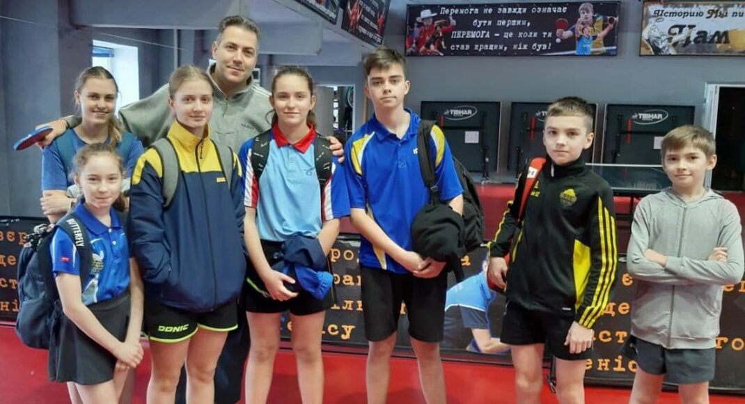 Формула успіху. Як тренер з настільного тенісу виховує чемпіонів у Сєвєродонецьку