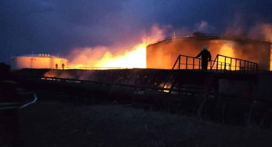 У Гірській громаді на Луганщині горять цілі вулиці, ворожі обстріли не припиняються, - ОВА (відео)