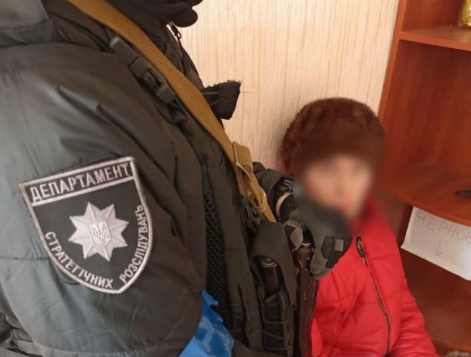 В Славянске полиция задержала сторонницу "русского мира": задержанная распространяла информацию о позициях ВСУ