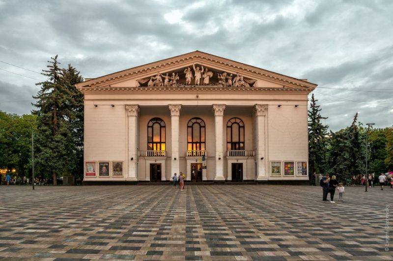 Італія запропонувала допомогу у відновленні маріупольського Драмтеатру