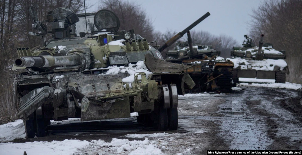 Штурм росіян провалився: українські військові під Авдіївкою знищили три танки рф