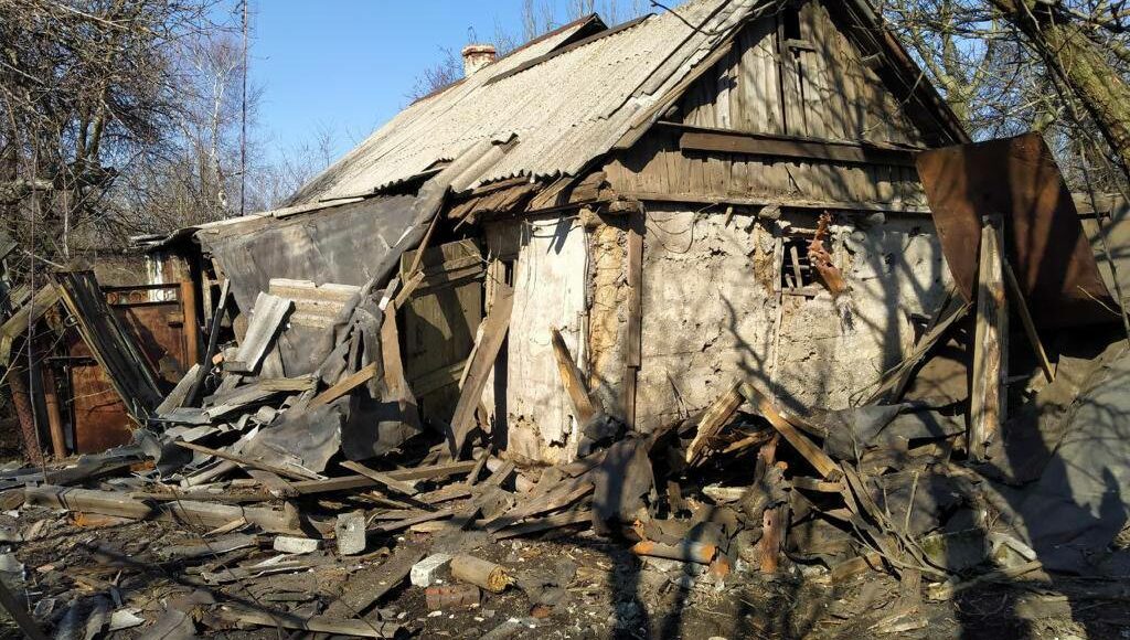 За добу на Донеччині було обстріляно 13 населених пунктів