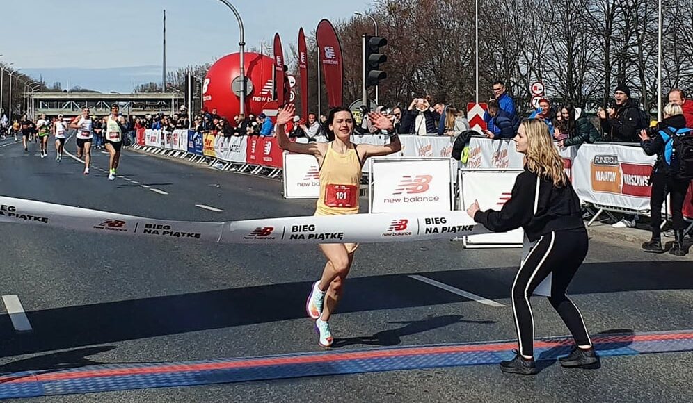 Легкоатлетки з Донеччини стали чемпіонками в бігу на змаганнях у Польщі