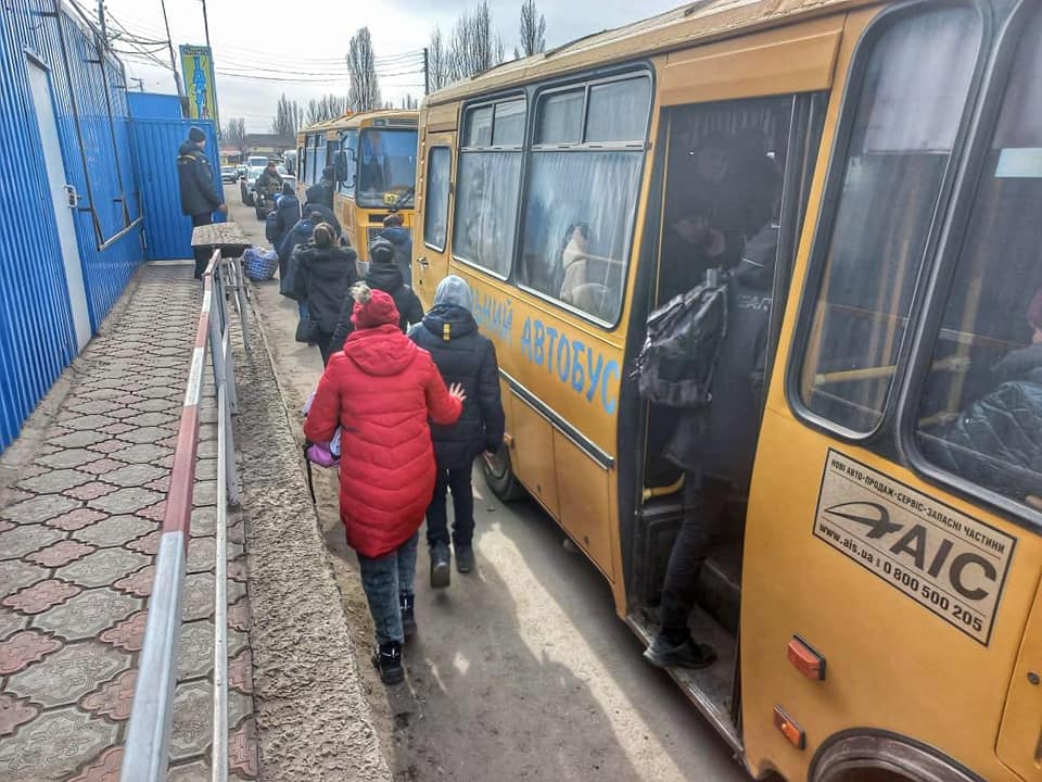 вывоз людей из Угледара