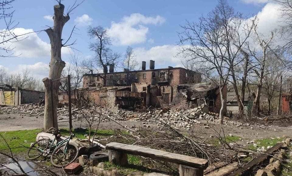 Обстрелами рф разрушили еще 7 домов в Луганской области