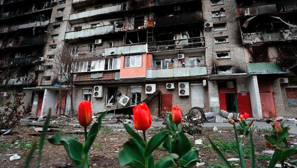 Близько 100 тисячам жителів Маріуполя загрожує смертельна небезпека через нестерпні умови життя в блокаді, - Бойченко