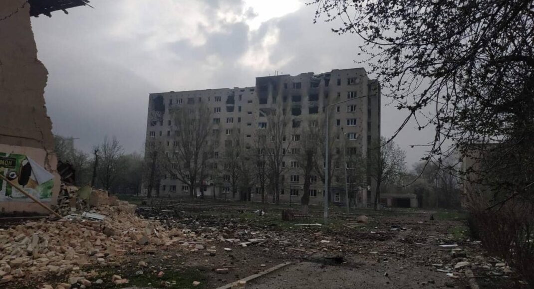 Украинские военные отступили из Попасной на более крепкие позиции, - Гайдай