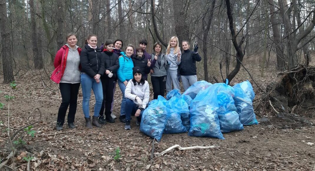 "Мы хотим быть полезными": как украинки в Польше провели экоакцию