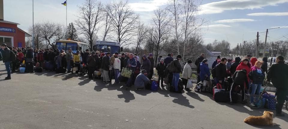 На Луганщине за сегодня эвакуировали более 300 человек