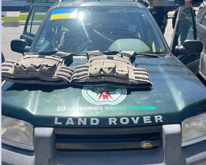 Луганщина отримала позашляховики для українських захисників