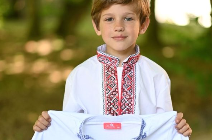 Юний спортсмен евакуювався з Маріуполя до Львова зі своєю вишиванкою і продовжує улюблену справу
