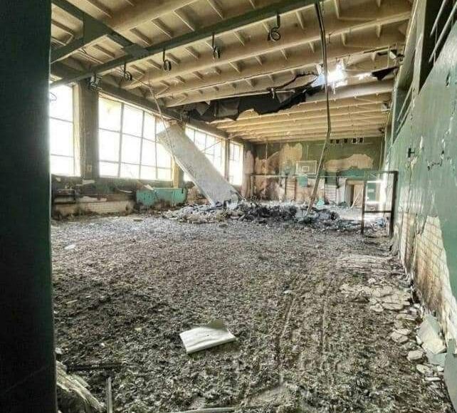 Усі дев'ять спортзалів зруйновані обстрілами Росії, сєверодонецькі спортсмени зустрічають річницю школи в евакуації, — Гайдай
