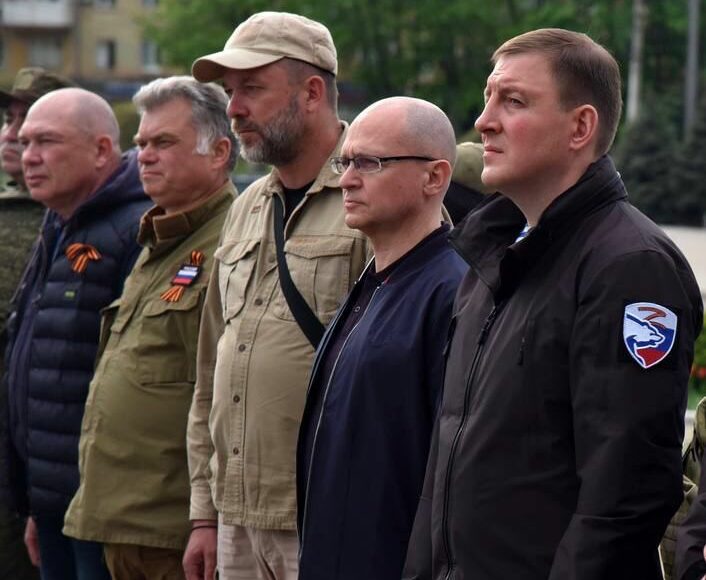 Вчора в Маріуполь прибули куратори з рф, - Андрющенко
