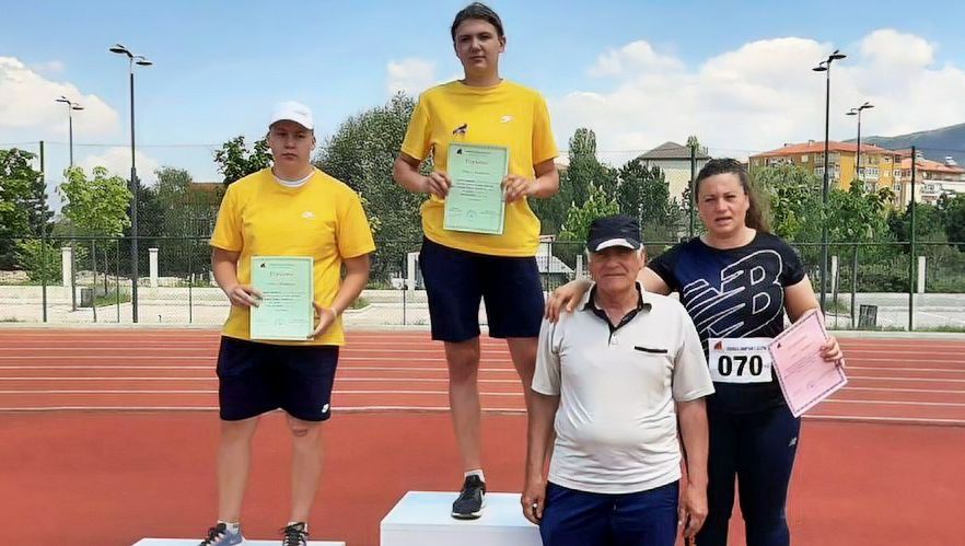 Легкоатлетки с Донетчины взошли на пьедестал на чемпионате страны в Албании