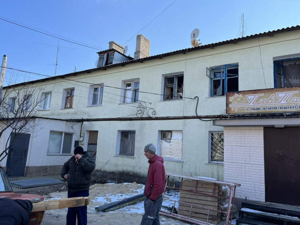 волонтеры луганщины: Ремонт общежития на кв. Ватутина