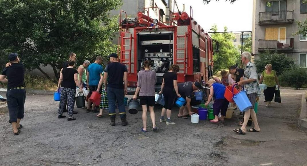 За сутки спасатели Донетчины разгрузили 18 тонн гуманитарного груза для жителей области