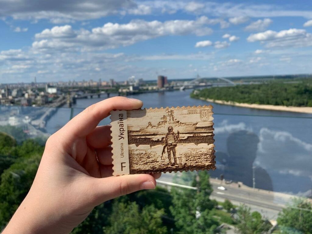 магніт WoodLike