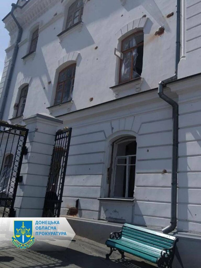 обстрел Святогорской Лавры