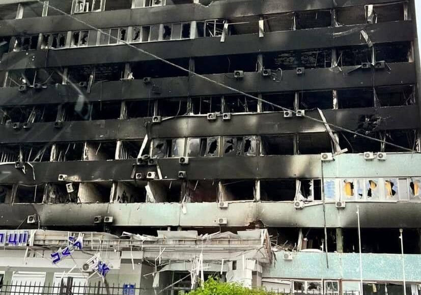 В оккупированном Лисичанске в результате обрушения админздания погибли пять человек