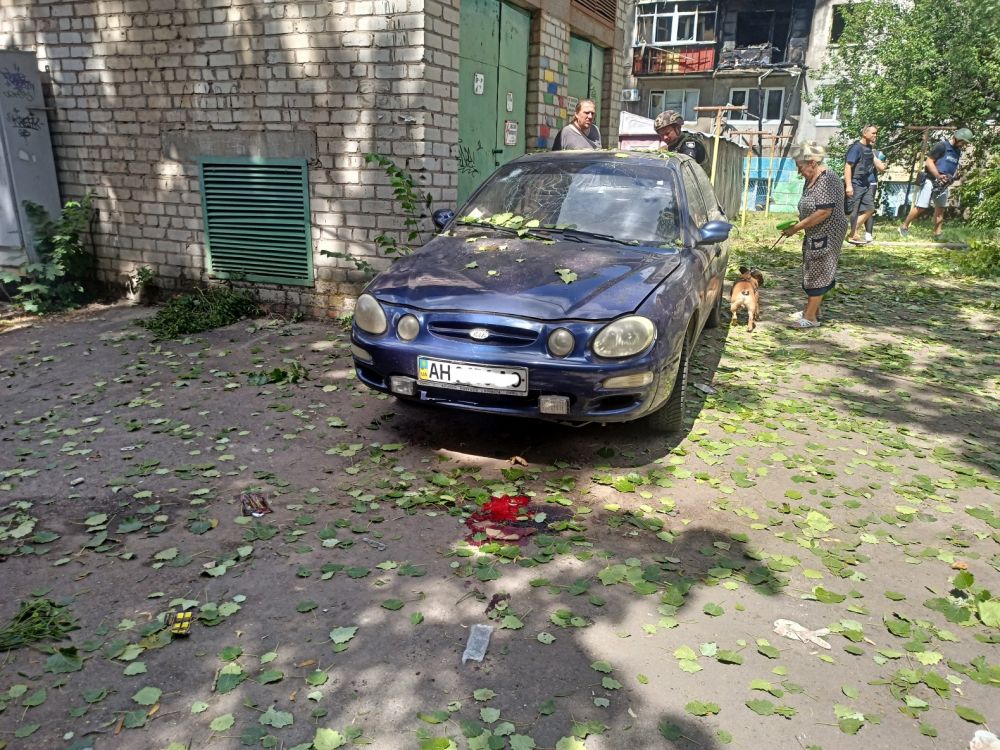 Стали відомі подробиці вибуху російської ракети серед багатоповерхівок у центрі Краматорська